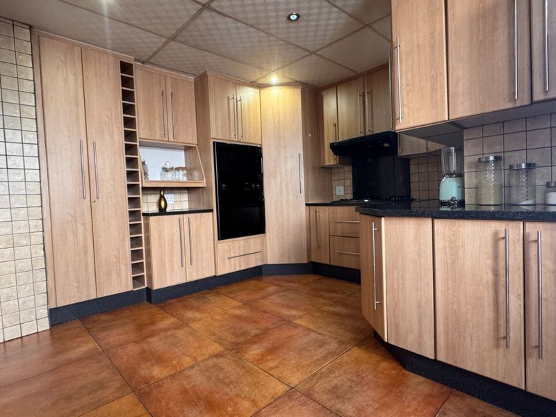 Superb simplex in Three Rivers Proper - Photo 2