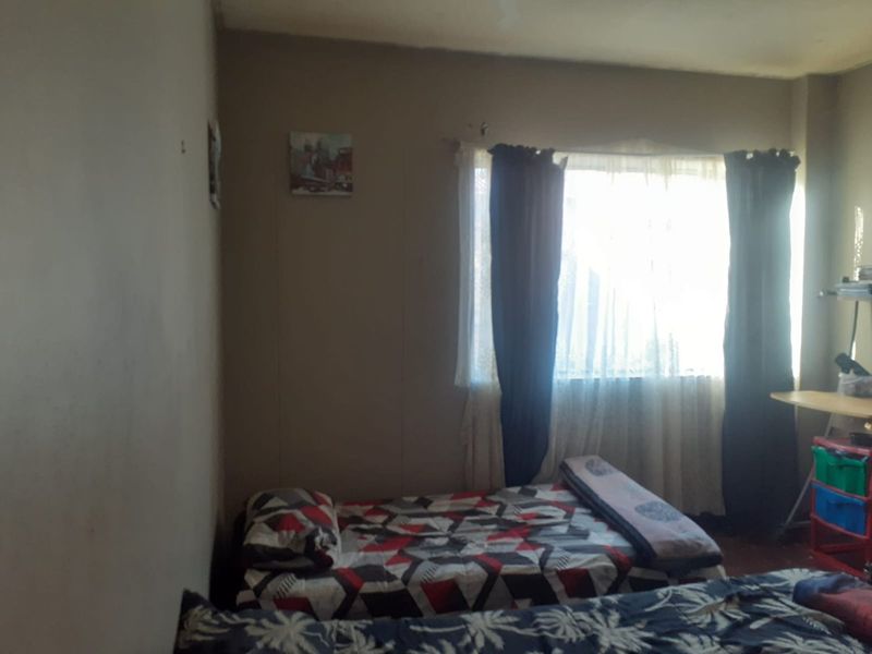 2 bedroom apartment for sale in Sidwell - Photo 10