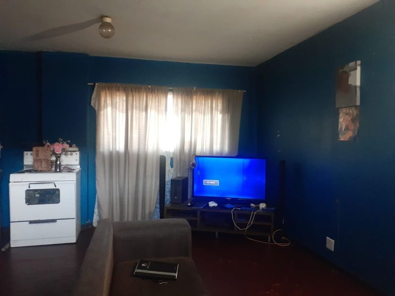 2 bedroom apartment for sale in Sidwell - Photo 6