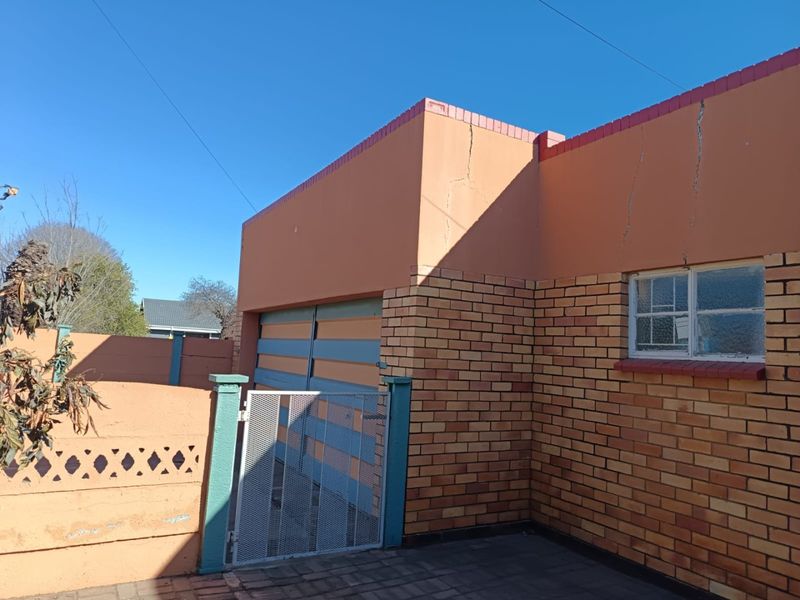 3 Bedroom house for sale in Stilfontein - Photo 5