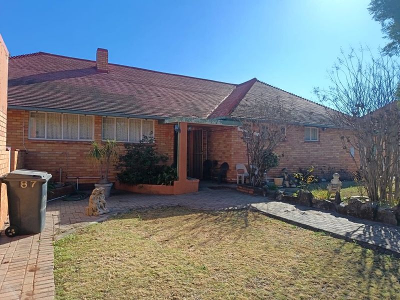 3 Bedroom house for sale in Stilfontein - Photo 3