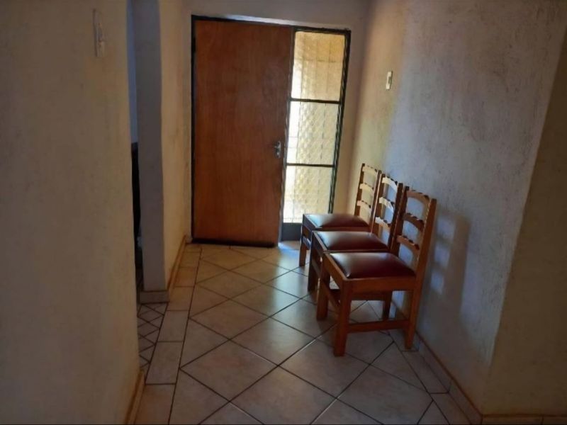 Charming Giyani home with garden and borehole - Photo 6
