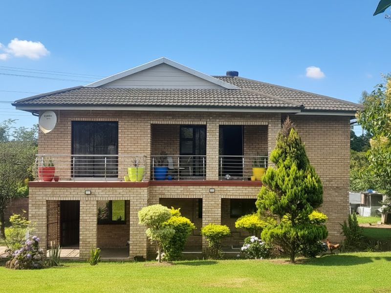 SPACIOUS FAMILY HOME. - Photo 1