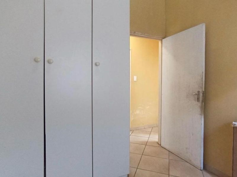 Priced to Sell! 3-Bedroom Townhouse with Private Yard in Summerset Place, Midrand - Photo 10