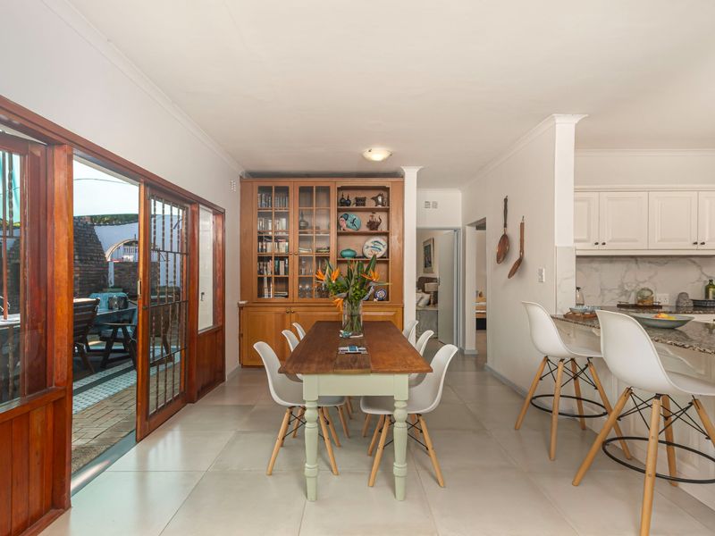 Charming Recently Renovated Knysna Home in Costa Sarda - Photo 8