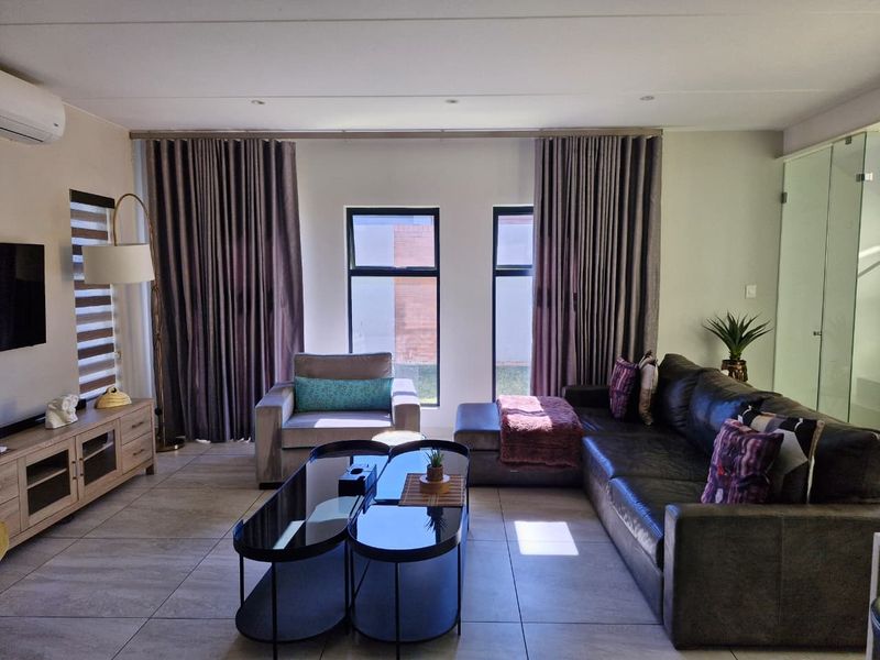  Exclusive Cluster Home for Rent at The Wrens - Photo 7