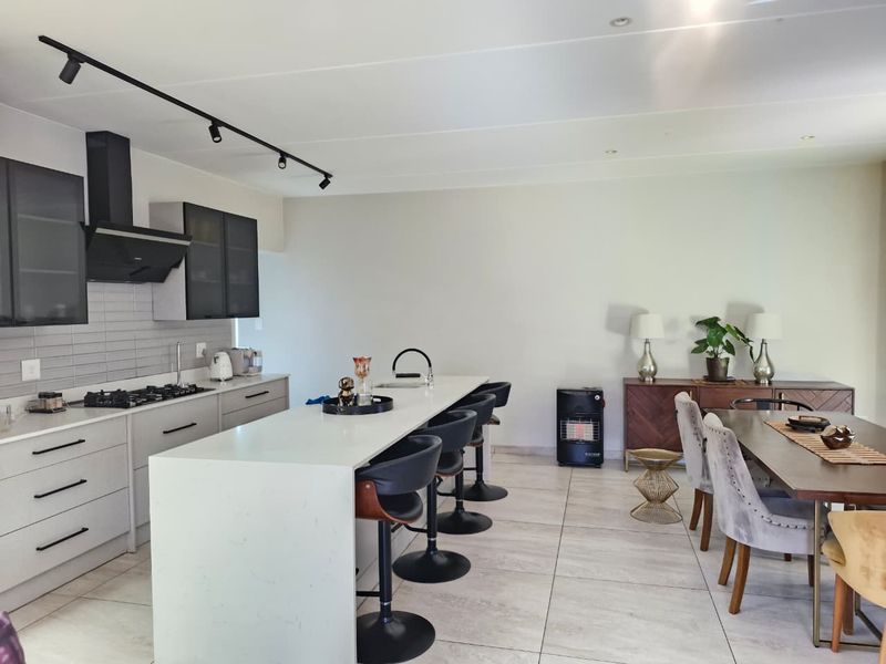  Exclusive Cluster Home for Rent at The Wrens - Photo 3