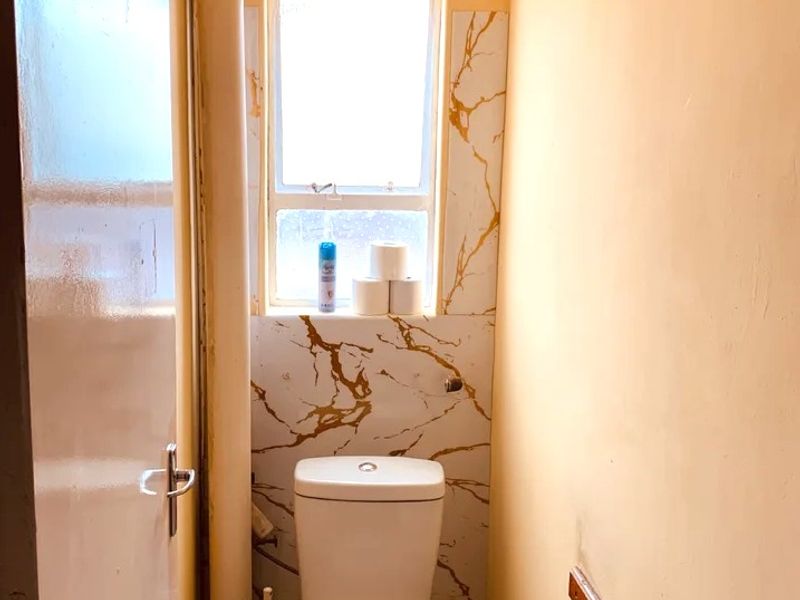 Well Maintained Spacious Two and half bed apartment on shared property to Rent- Lilyvale road, Ashley, Pinetown - Photo 8
