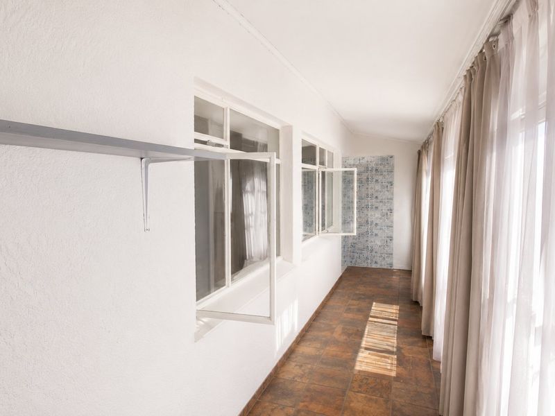 Perfect Family Living Close to Schools and Amenities - Photo 8
