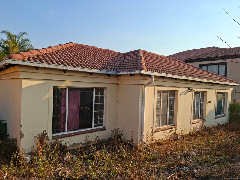 3 bedroom house for sale in capital park pretoria - Photo 2