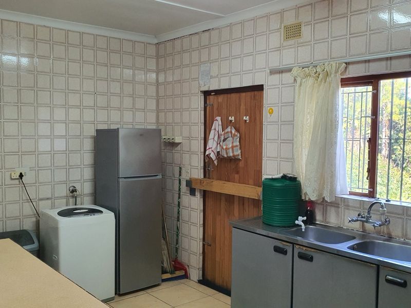 House  + Vacant Stand / Two Separate Title Deeds / One incredible Package ! - Photo 4