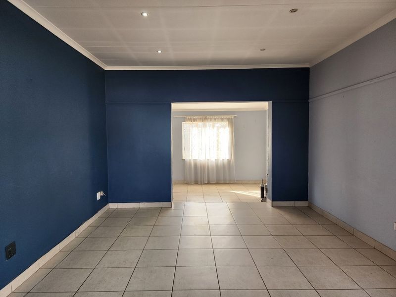 4 bedroom house in Oudorp - Photo 2