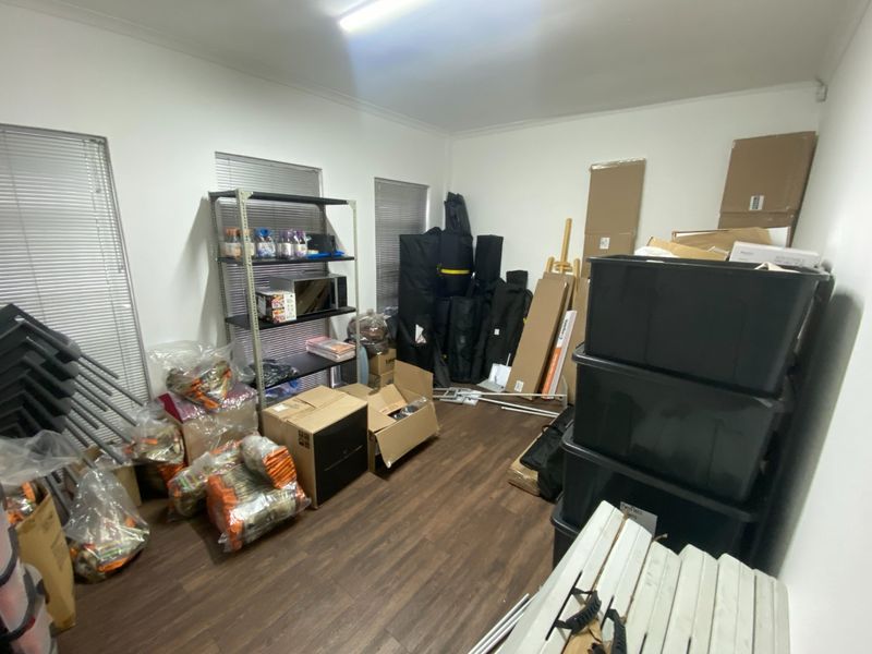 3170m2 Industrial space to let  - Photo 8