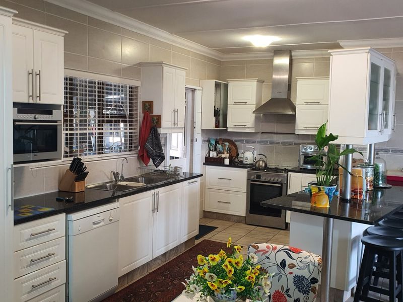 Discover the perfect blend of coastal charm and timeless elegance. " Your Dream Home " - Photo 9