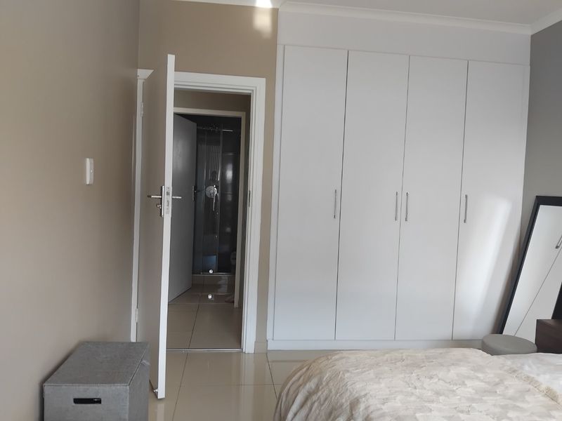 Immaculate Ground Floor 3 Beds, 2 Baths Apartment To Rent in The West End Estate, Carlswald, Midrand - Photo 8
