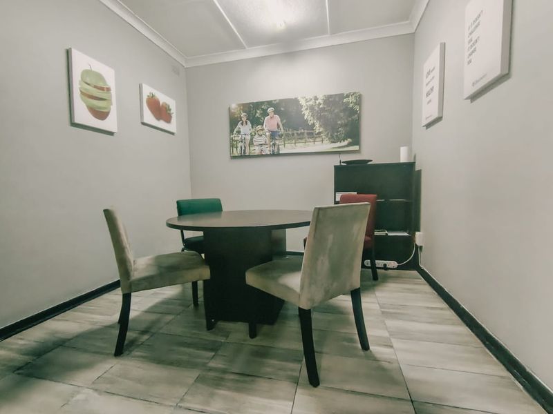 Prime Corner Commercial Property in Flamwood with Exceptional Business Potential - Photo 8