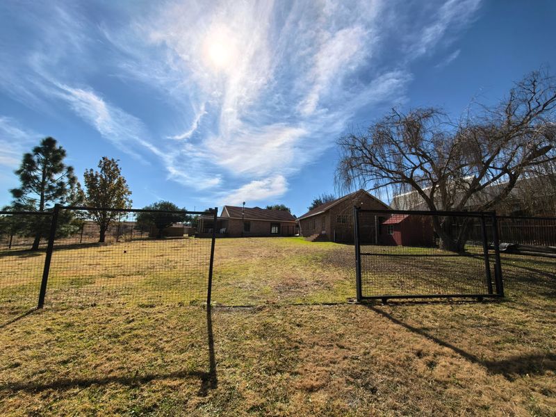 Breathtaking Views & Direct Water Access - Photo 2