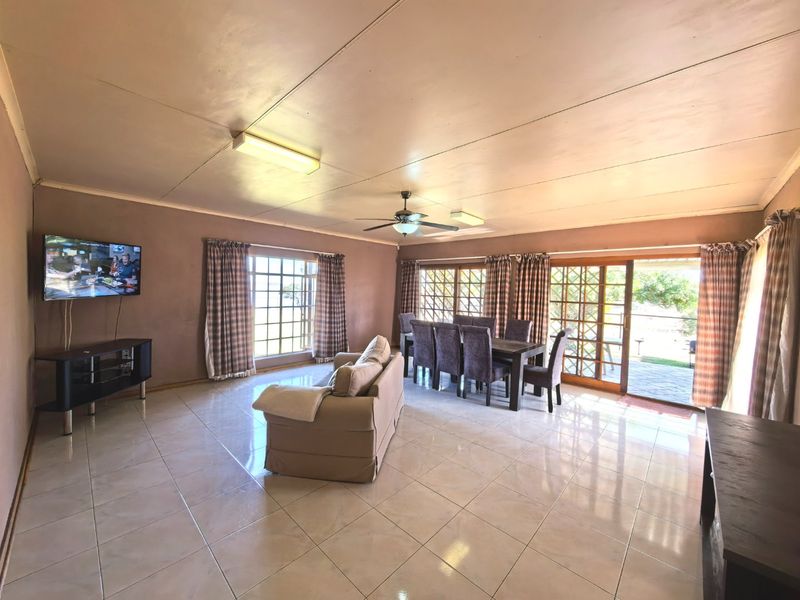 Breathtaking Views & Direct Water Access - Photo 9