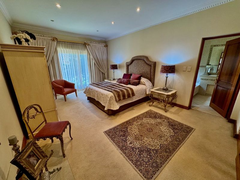 Luxury Secure Family Living At Its Finest - Photo 4