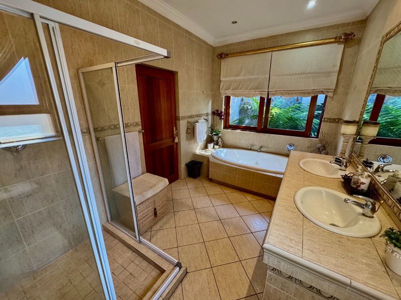 Luxury Secure Family Living At Its Finest - Photo 8