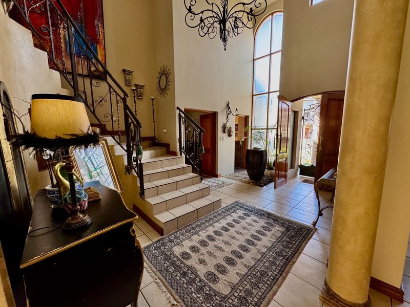 Luxury Secure Family Living At Its Finest - Photo 2