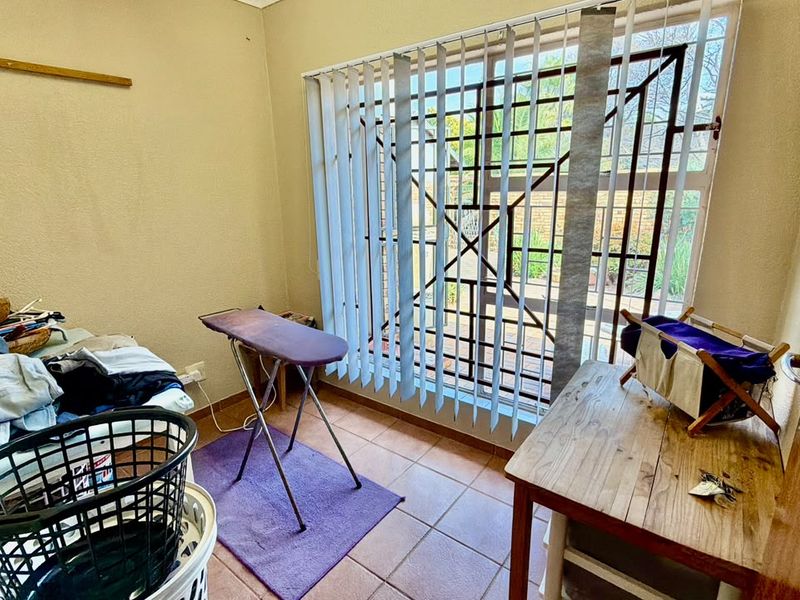 Rare opportunity to own a home in a very sought after street  - Photo 8