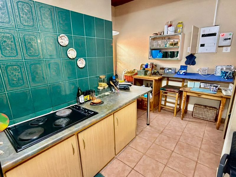 Rare opportunity to own a home in a very sought after street  - Photo 4