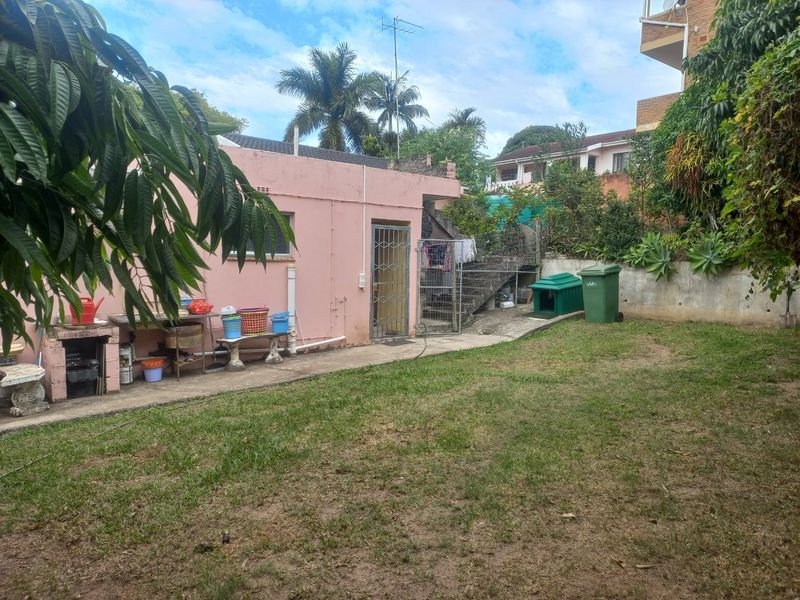 LOVELY FAMILY HOME FOR SALE IN STANGER - Photo 4