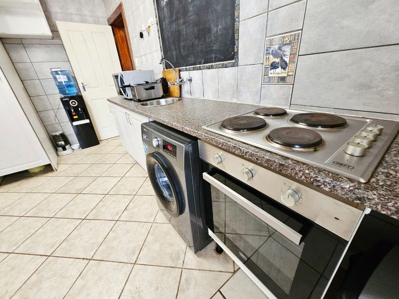 A Lovely Plot with dwellings for sale in Raslouw - Photo 7