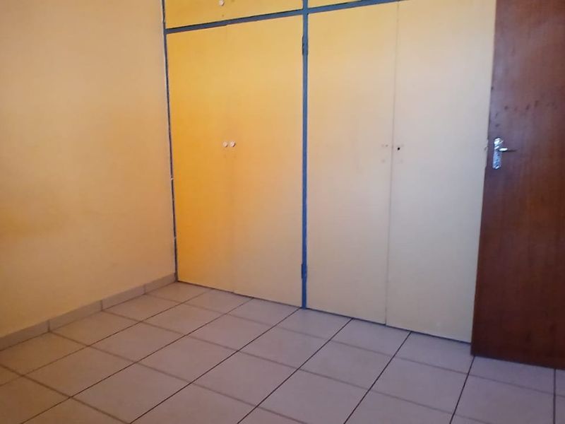 Spacious 2-Bedroom Apartment to Rent at Sunnyvilla - Photo 8