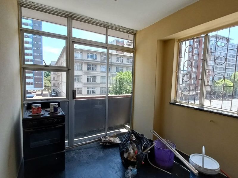 1.5 Bedrooms, 1 Bathroom Apartment For Sale In Durban Central, Durban - Photo 6