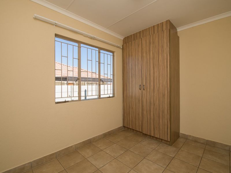Stunning 3-bedroom house for sale in Sky City - Photo 9