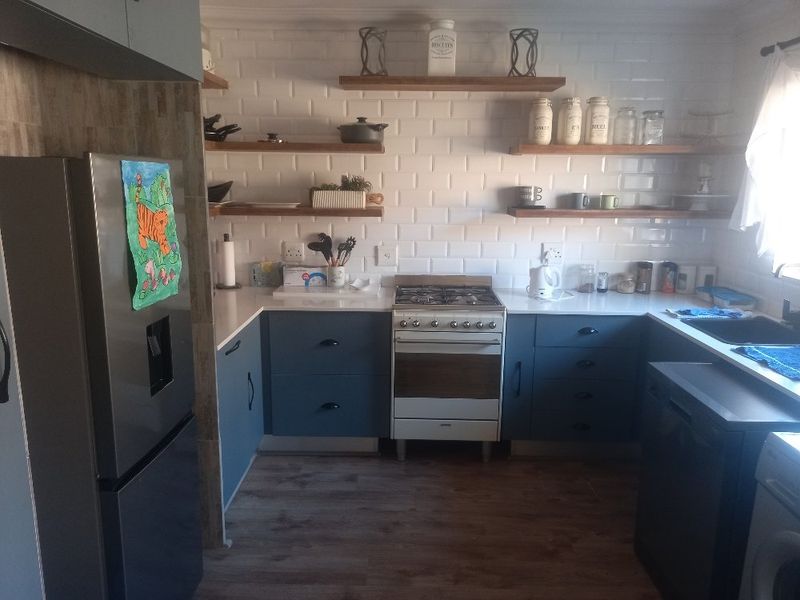 Immaculate 2  Bedroom 2 Bathroom Simplex on offer in Sinoville - Photo 10