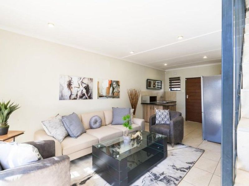 Stunning 4-bedroom house for sale in Sky City - Milano Security Estate - Photo 6