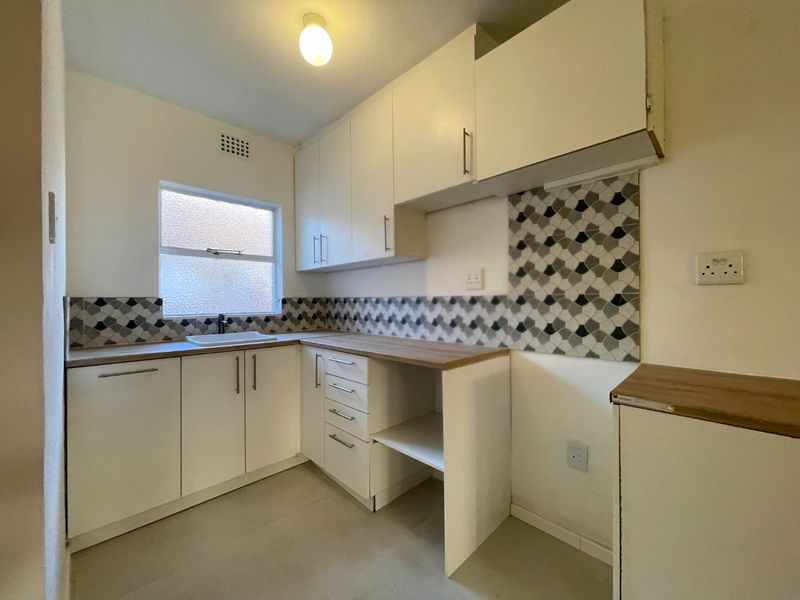 Turnkey 39m2 Mowbray Studio with Classic Character & Modern Finishes - Photo 3