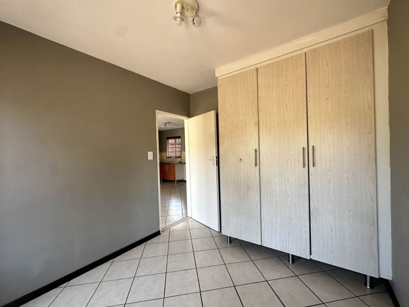 Modern 1st floor apartment! - Photo 7