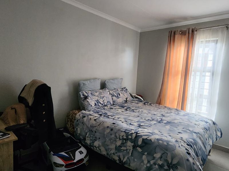 Best family home for sale in Alberton - Photo 9