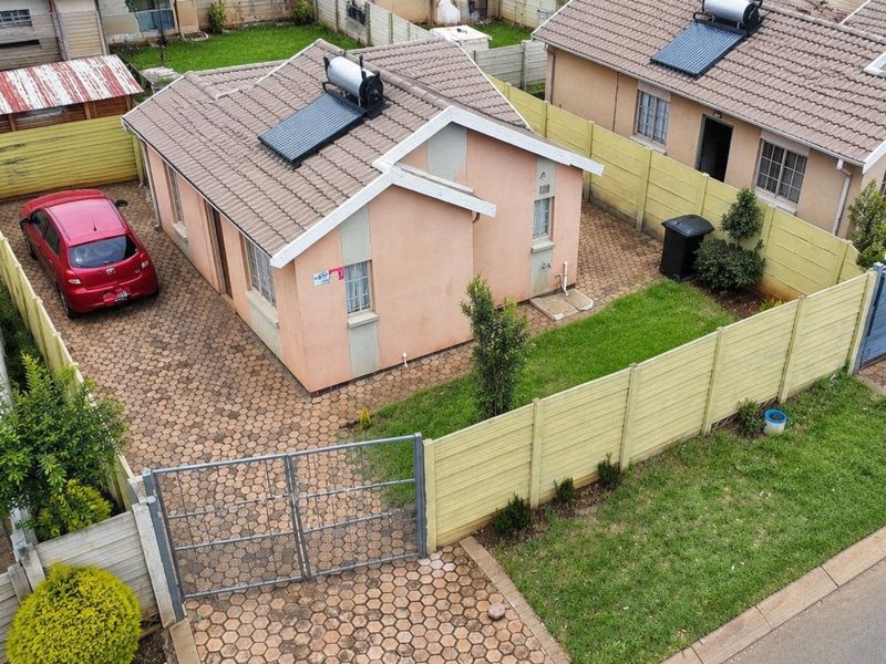 Affordable 2 bedroom home in Alberton - Photo 1