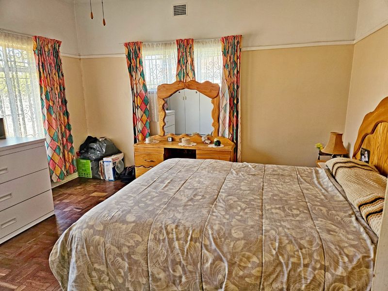 Lovely 3-Bedroom Family Home with Exceptional Investment Potential - Photo 9