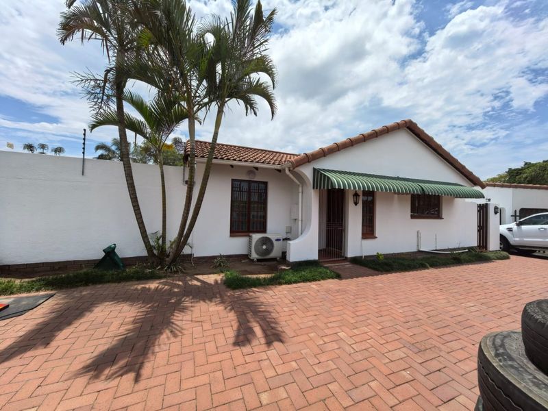 Immaculate 3 Bed, 2 Bath Pet Friendly Home in Westville  - Photo 5