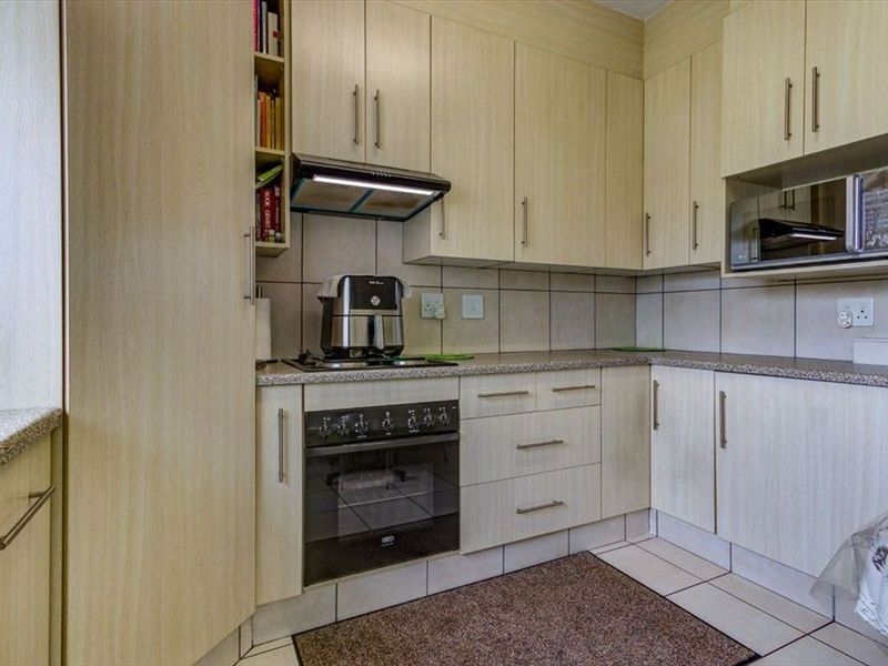 Spacious Family Living With Exceptional Convenience - Photo 1