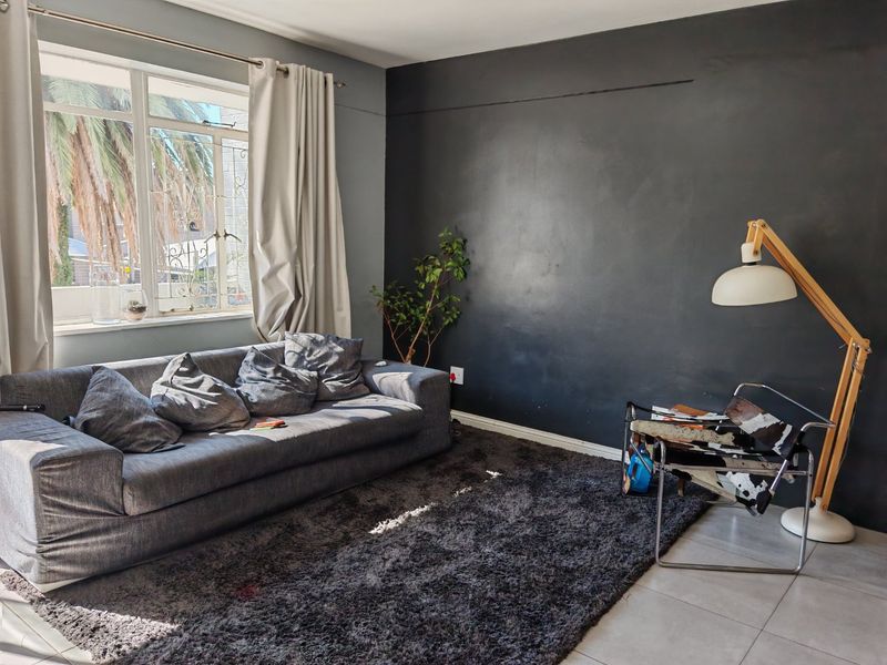2 Bedroom Apartment for sale in the heart of Linden. - Photo 8