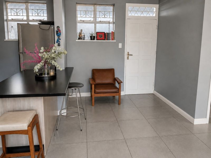 2 Bedroom Apartment for sale in the heart of Linden. - Photo 7