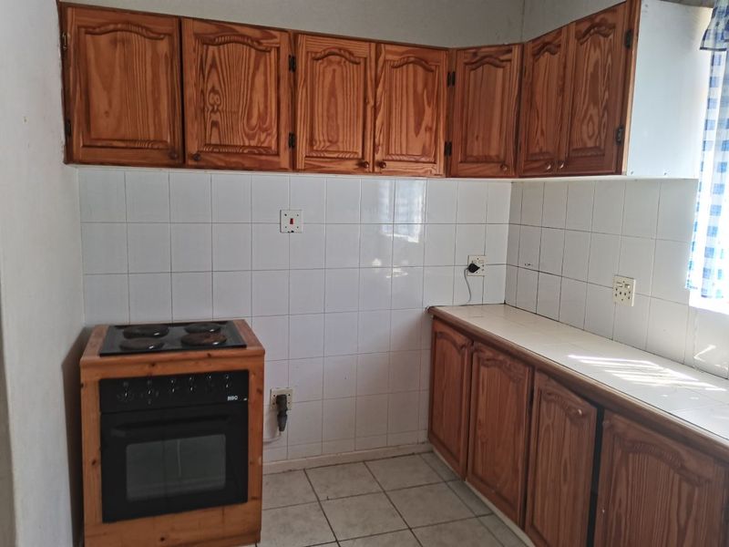 1 bedroom apartment for sale in Gqeberha Central - Photo 5