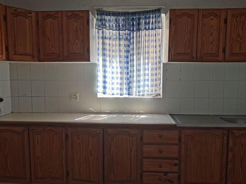 1 bedroom apartment for sale in Gqeberha Central - Photo 4