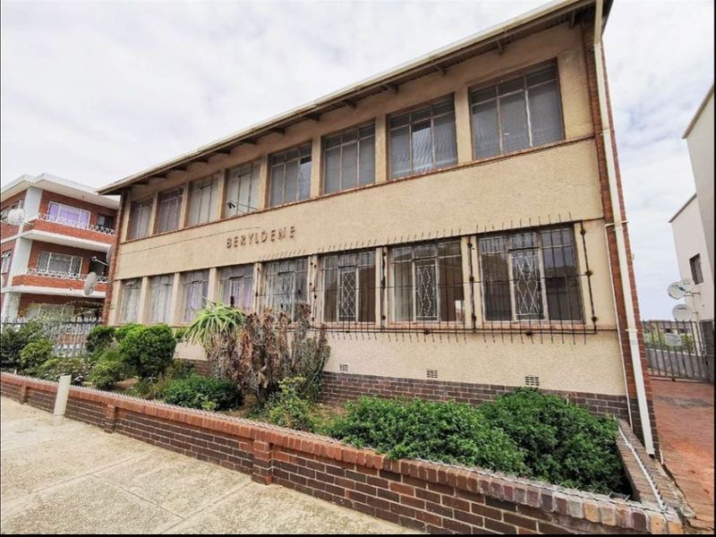 Rooms to let in Central - Photo 2