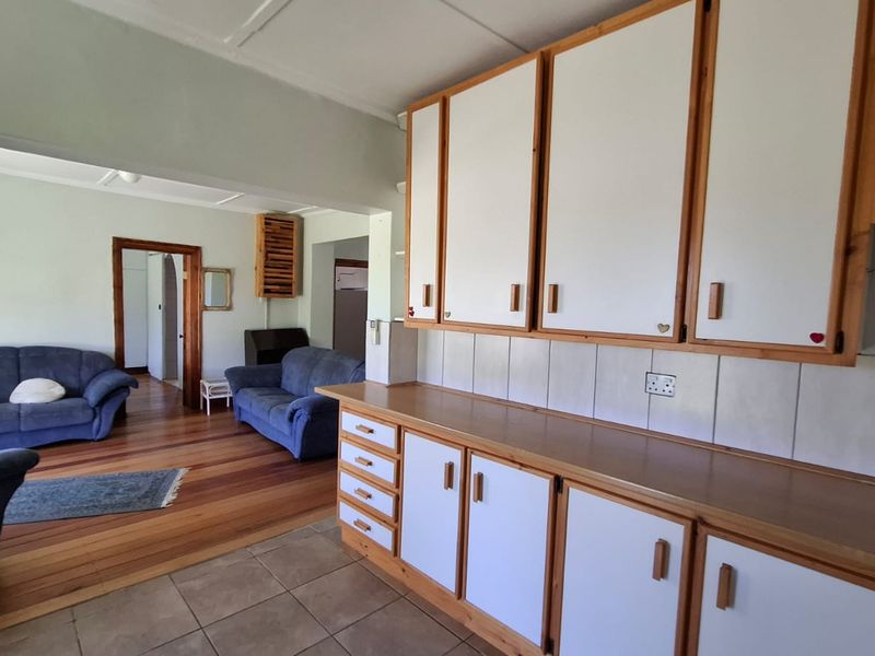 Charming Countryside Retreat with All the Town Conveniences - Photo 4