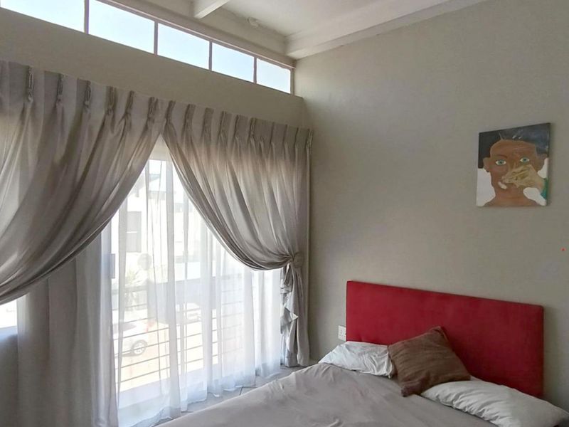 Sectional Title in Albertsdal — R875,000 - Photo 9