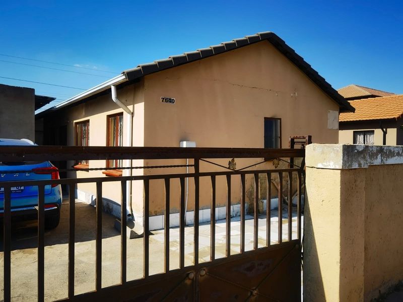3 Bedroom House for Sale in Windmill Park - Photo 3