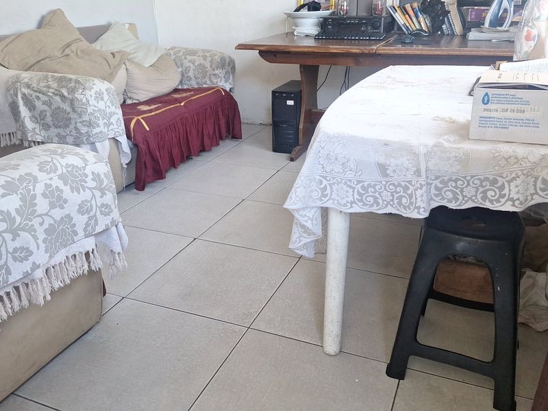 Lovely family home  - Photo 6